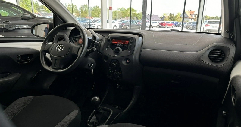 Toyota Aygo cena 35900 przebieg: 119417, rok produkcji 2019 z Grójec małe 781